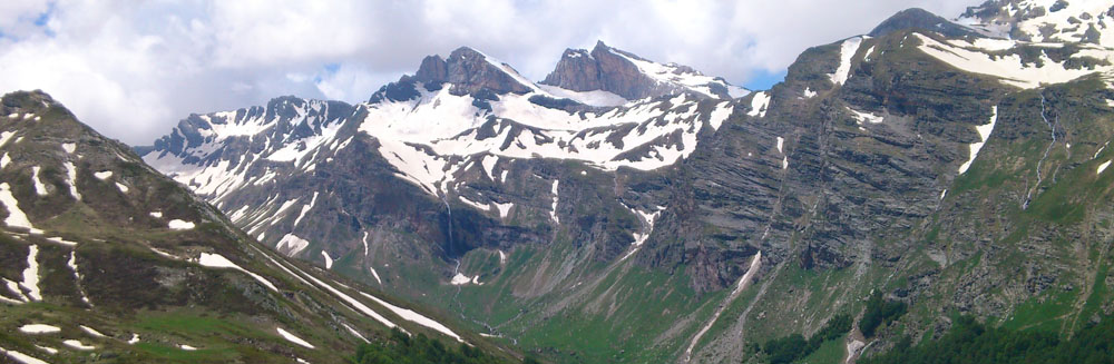 Долината на Длабока река, Кораб