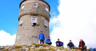 14522934_kamena-kula-titov-vrv-planinarski-dom