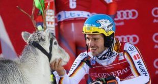 108156_G08_W01 fis ski