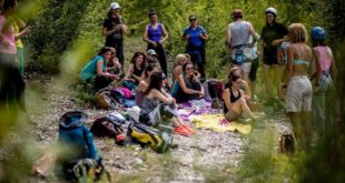 36225897_climbing camp ilina arsova art and adventure ikar hut