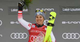 Nicole-Schmidhofer-remporte-premiere-victoire-Coupe-monde-alpin-descente-Lake-Louise