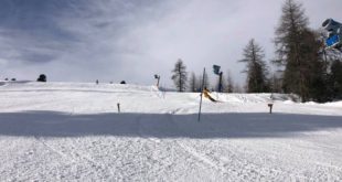 72470566_alpska ski reprezentacija ivan lesevski antonio ristevski viktor petkov mirko lazarevski